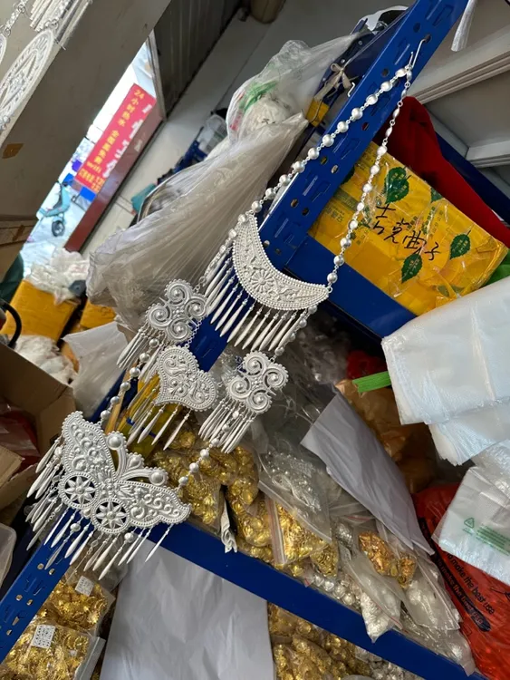 非金属莫桑石项链 少数民族饰品彝族胸牌