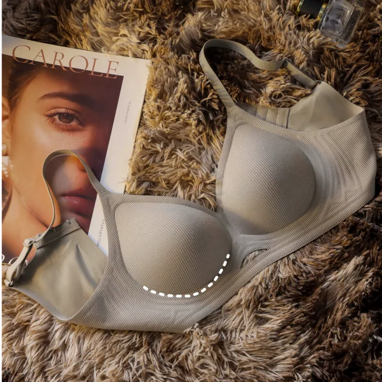 无痕内衣女小胸聚拢上托防下垂性感舒适透气无钢圈软支撑字母文胸