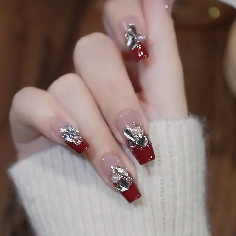 红色美甲高端纯手工穿戴甲短中长款2025新款高级感甲片穿戴式指甲