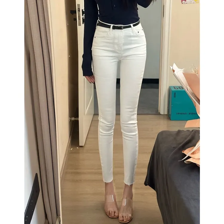 白色牛仔气质高腰小脚牛仔裤女2025秋季修身弹力显瘦显高铅笔裤
