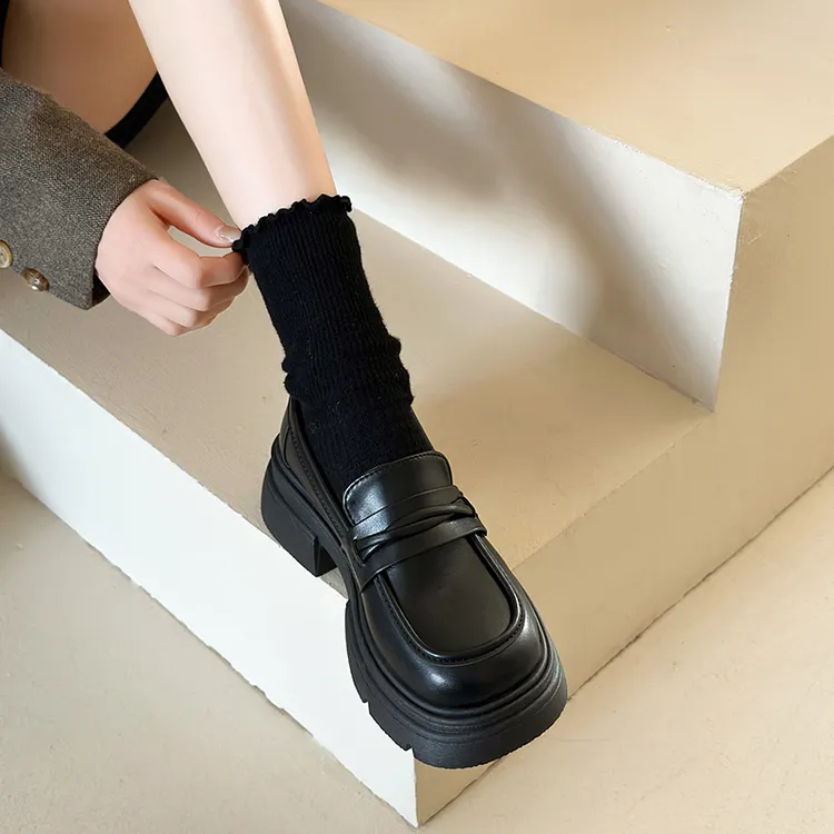 厚底粗跟英伦风小皮鞋女2025新款春秋季一脚蹬女鞋单鞋黑色乐福鞋