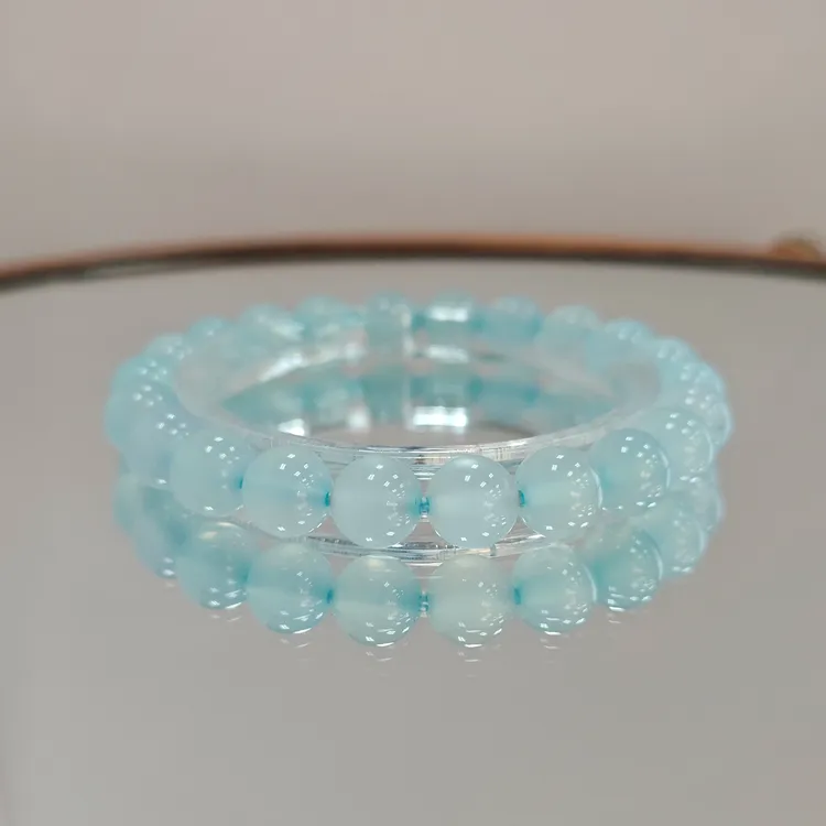 天然蓝玛瑙玉髓冰蓝弹力绳手串清透休闲运动百搭时尚活力经典浮力