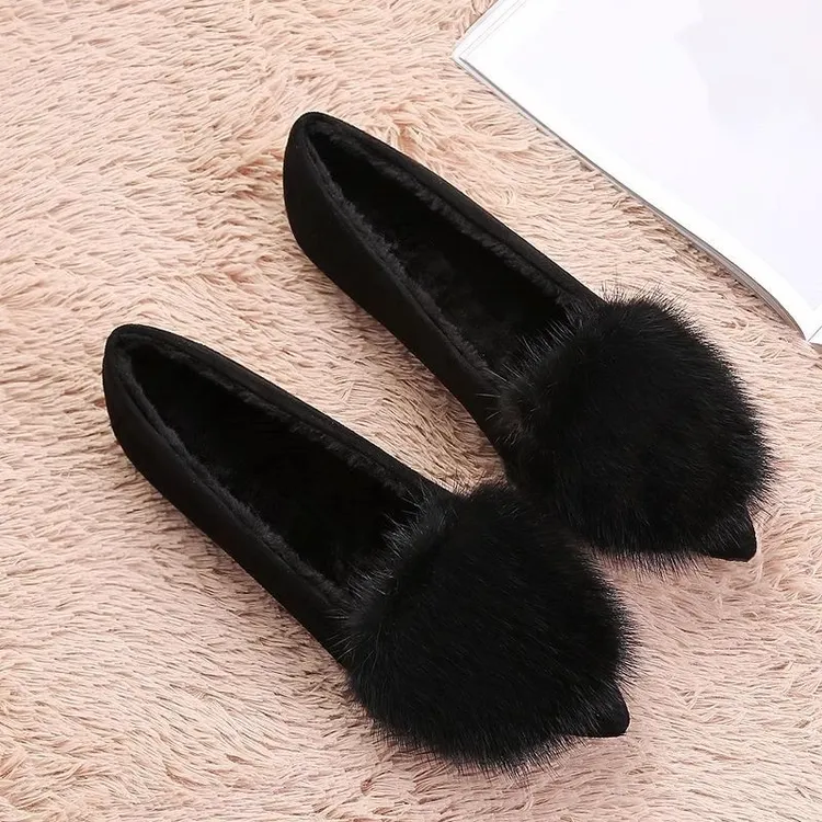 网红法式水貂毛毛鞋粗跟豆豆鞋女冬季加绒单鞋尖头平底瓢鞋子保暖