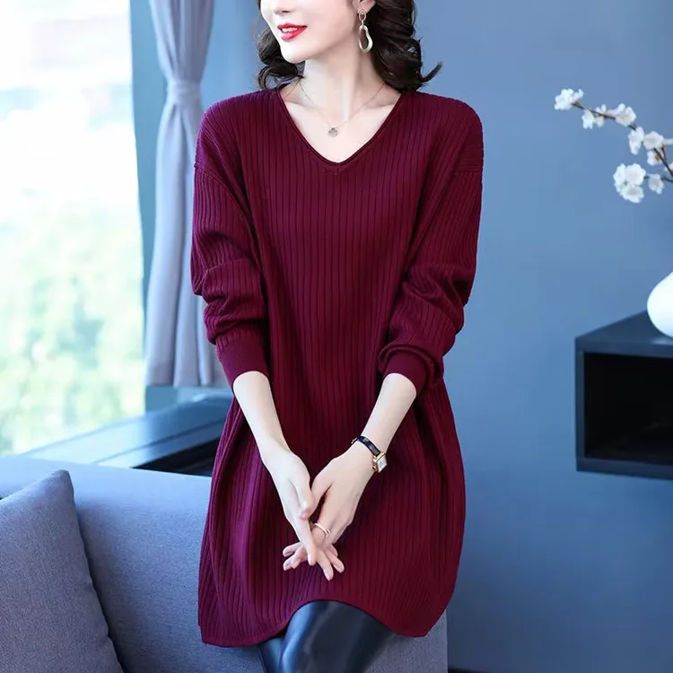 秋冬款大码宽松休闲针织裙V领休闲风百搭遮肉显瘦洋气长袖连衣裙