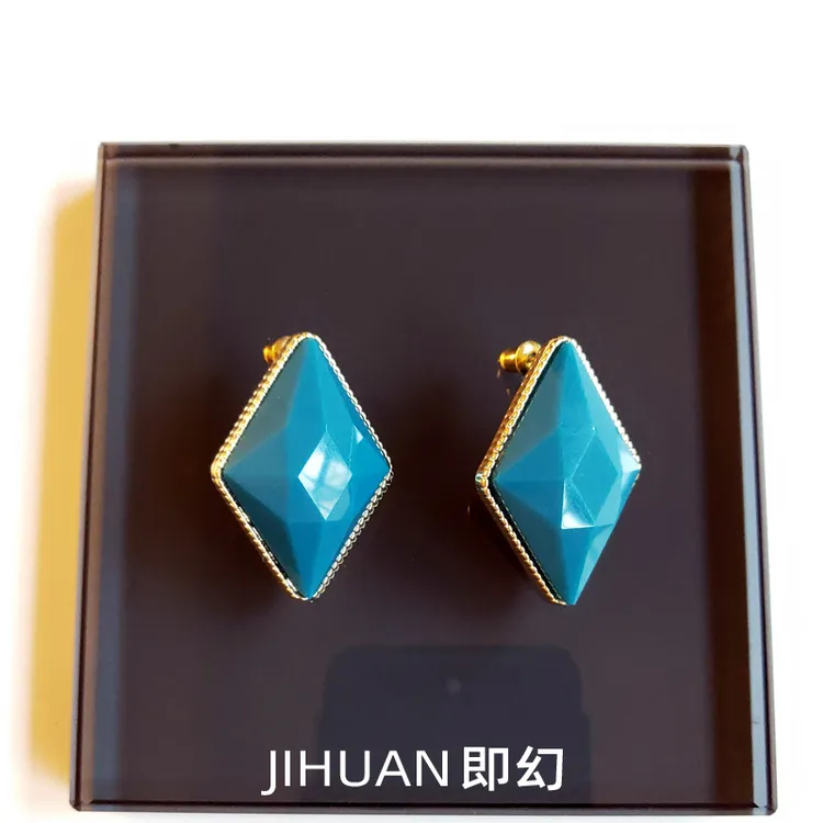 铜合金耳饰 ♦蓝方 欧美简约几何湖蓝色耳钉  S-3866