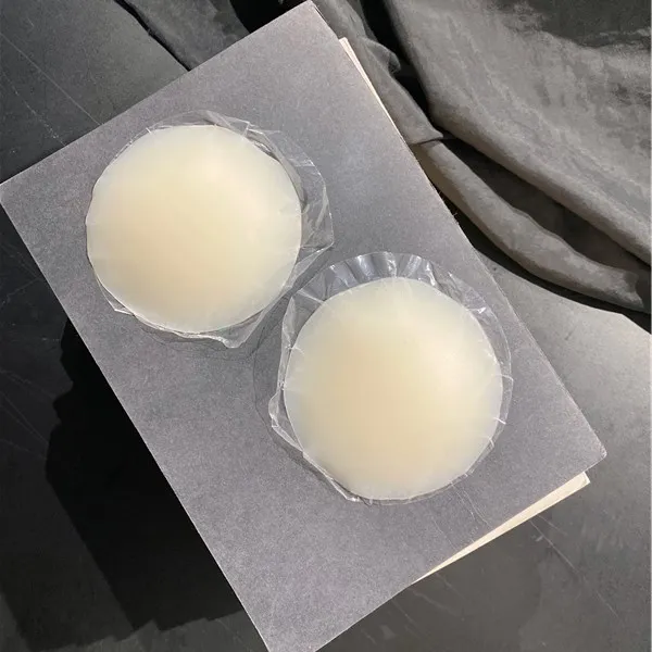 王炸实用！奶奶头铁防水不掉大直径固态硅胶乳贴无痕防激凸胸贴