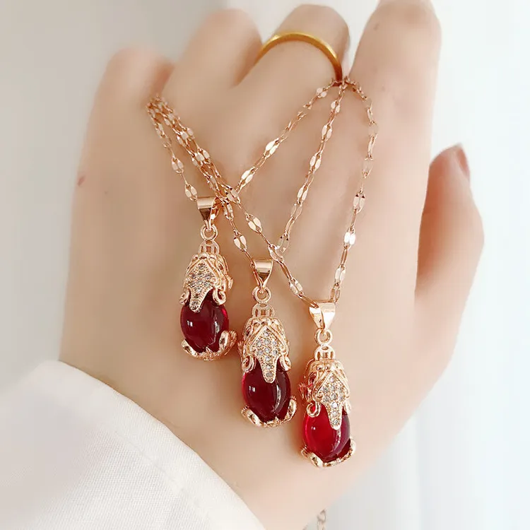 钛钢项链 时尚个性气质百搭女士玫瑰色貔貅吊坠项链 (D1602)