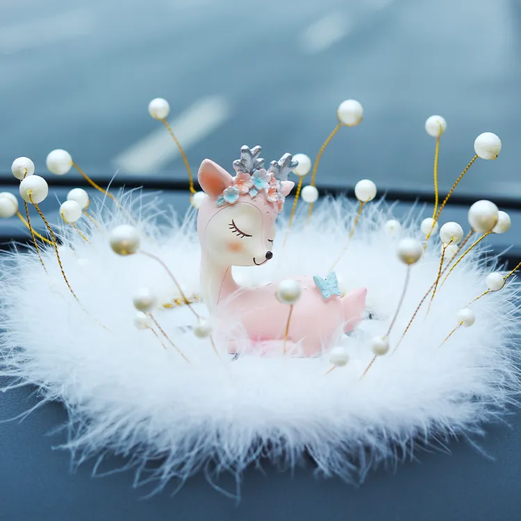 2025新款汽车摆件车内装饰用品大全一路平安鹿车载女士高端中控台