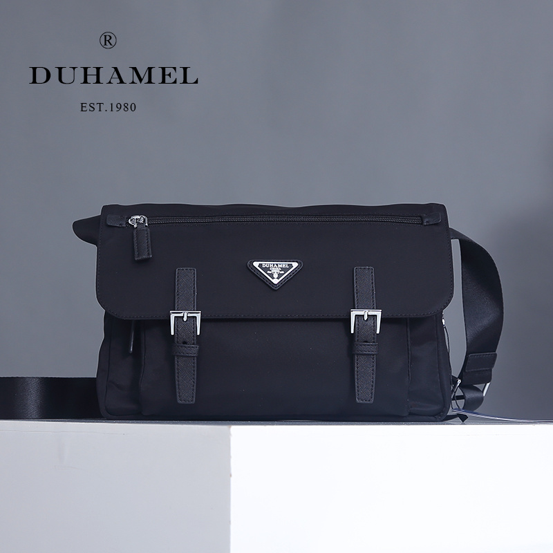 新款尼龙布男包斜挎包青年包盖式单肩包韩版时尚邮差包防水轻便潮