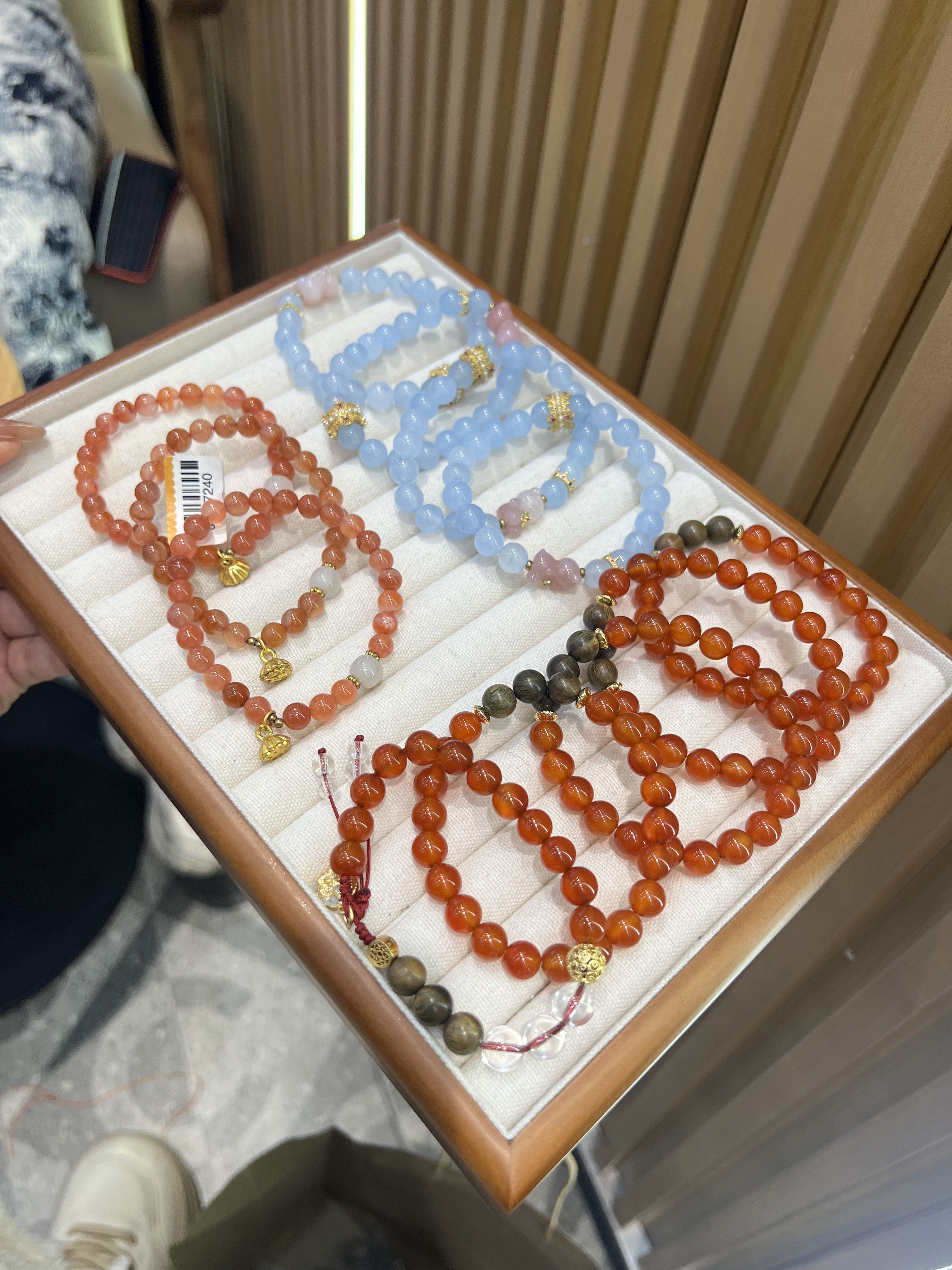 浮力链接【一物一拍】红玛瑙水晶灰月光紫水晶粉水晶手串手链女