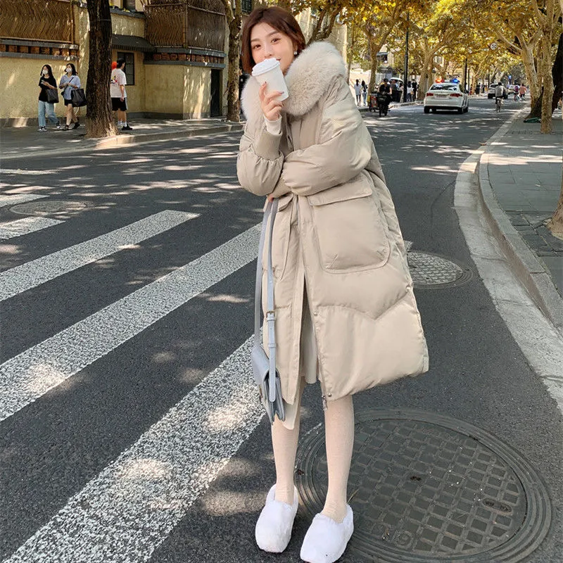雪中飞今年爆款冬季羽绒服女2023新款韩版女装保暖外套中长款面包