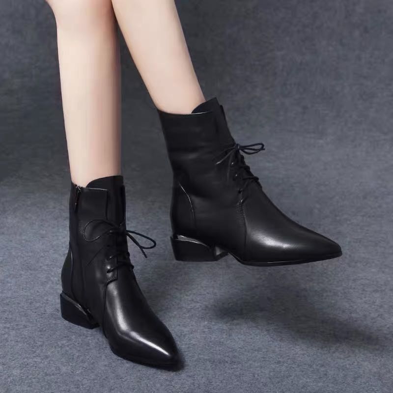 新款三厘米马丁靴WS21070时尚百搭粗跟加绒英伦风尖头中跟