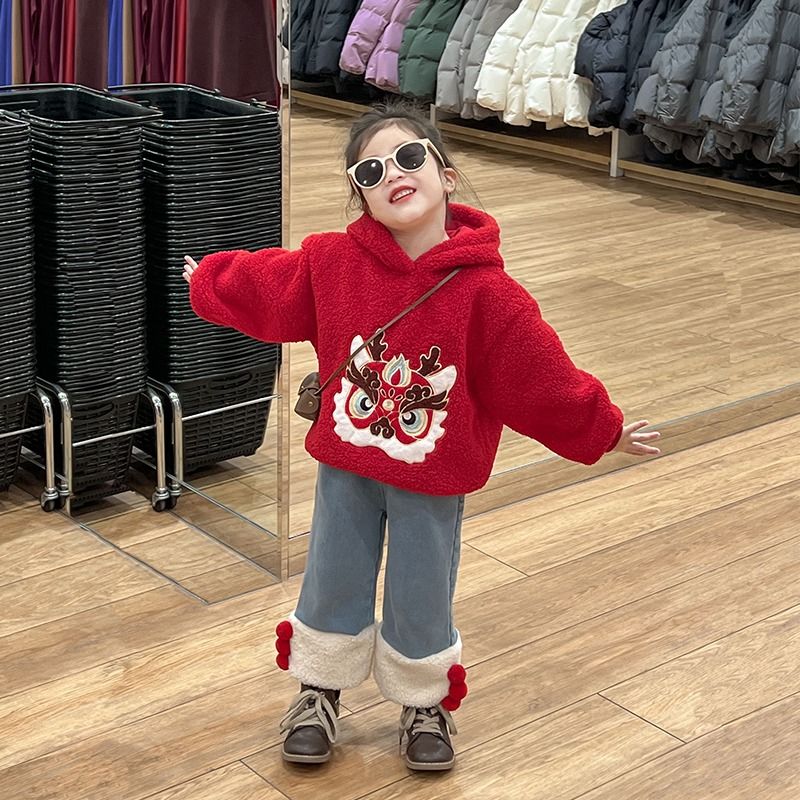女童2023新款卫衣加绒冬装儿童红色连帽圣诞新年套装直筒牛仔洋气