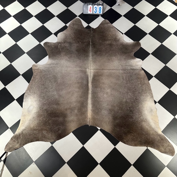 【本尼家】Q438 255*225巴西进口整张牛皮地毯轻奢