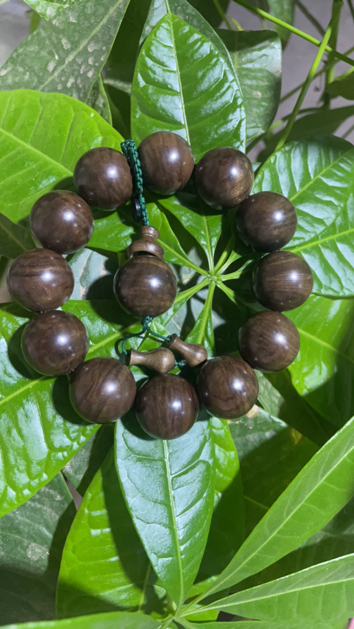 金丝楠木~阴沉手串