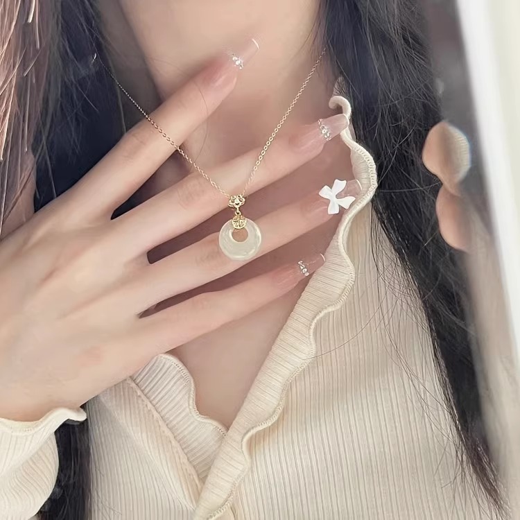 平安扣项链女款轻奢小众高级感吊坠简约古风锁骨链127