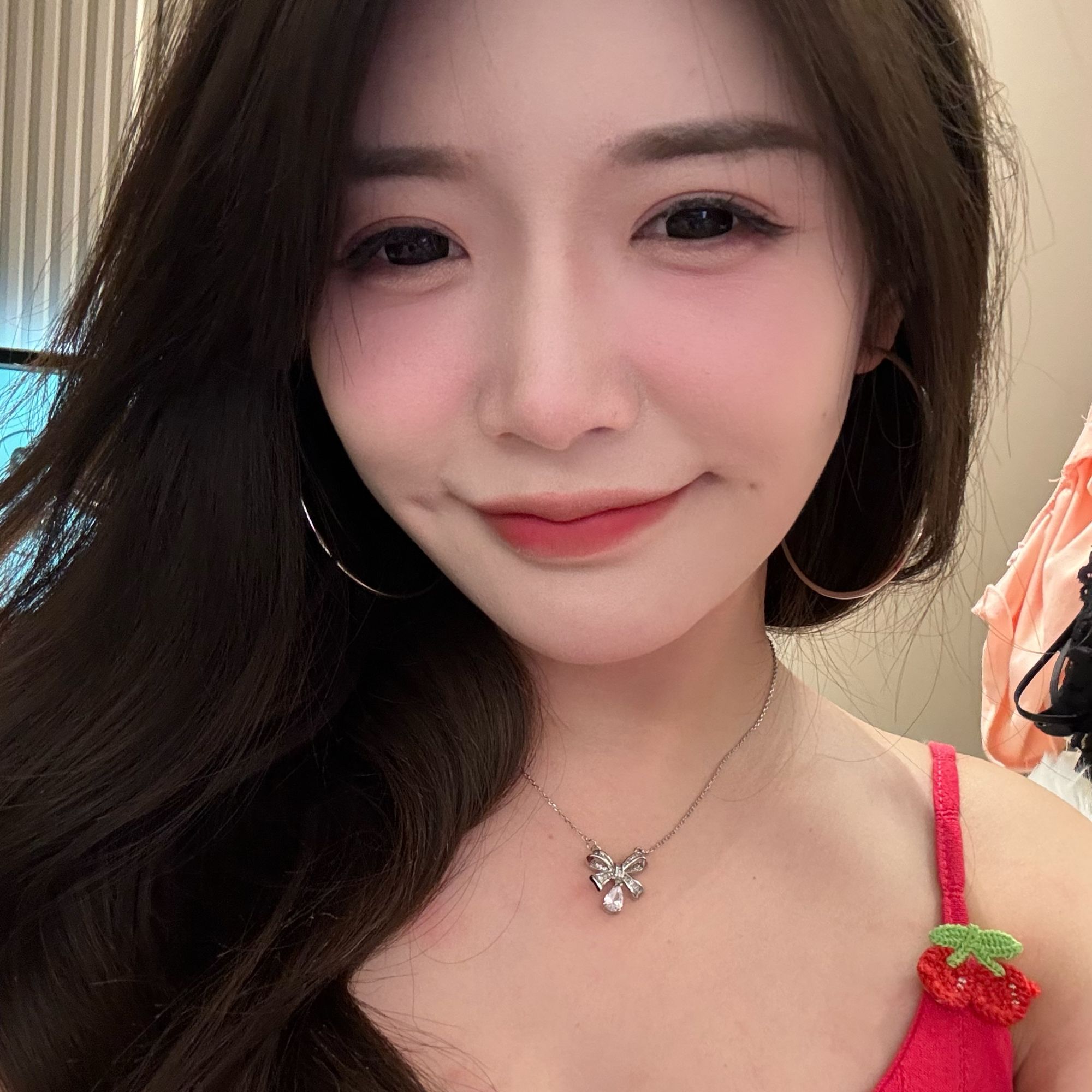 铜合金项链 Boonlai 水滴锆石蝴蝶结项链