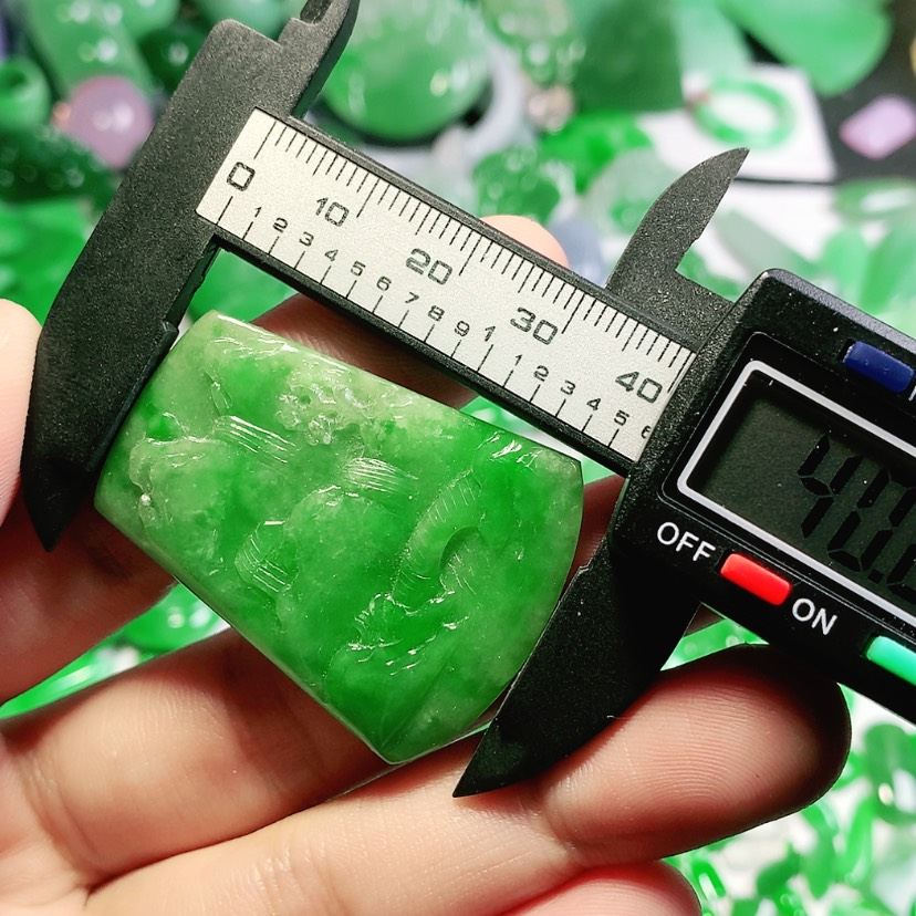 【闪购商品】翡翠挂件未镶嵌a****乐