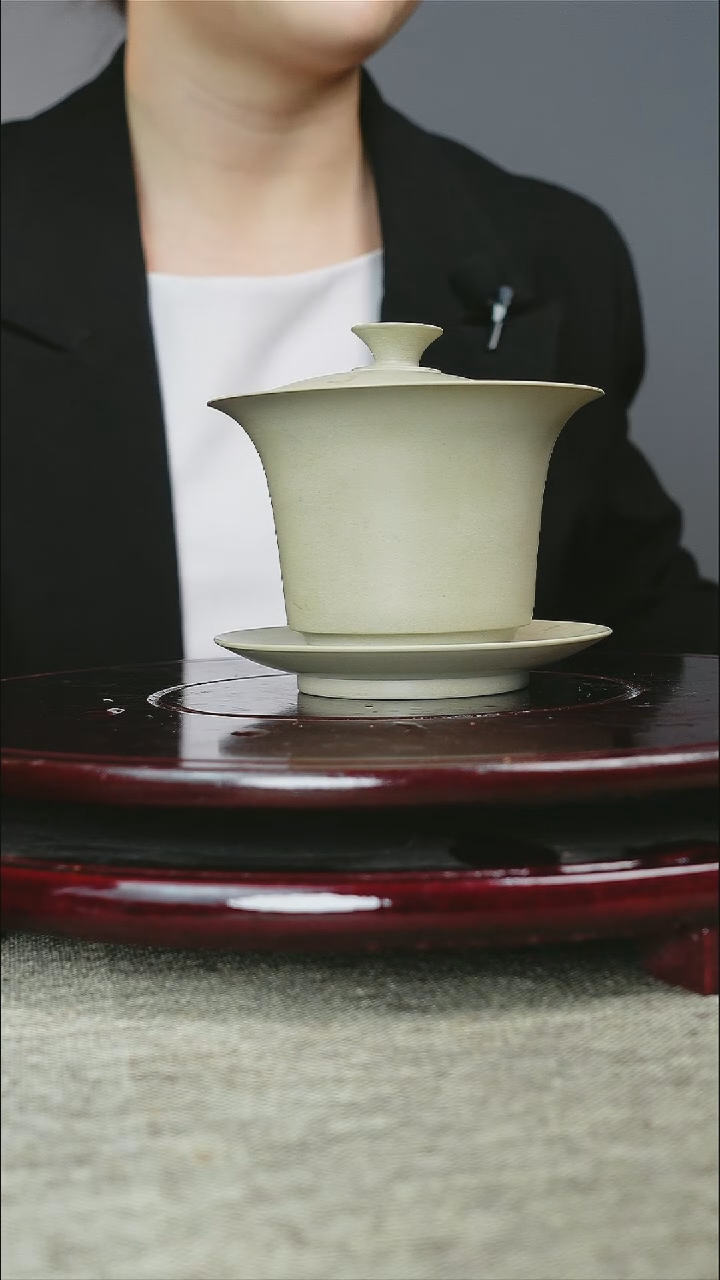 【闪购商品】陶瓷壶2 百克盖碗=超薄不烫手