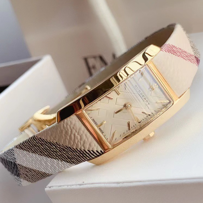 【安靖专属】Burberry博柏利玫瑰金皮带款石英女士腕表20表盘BU9509