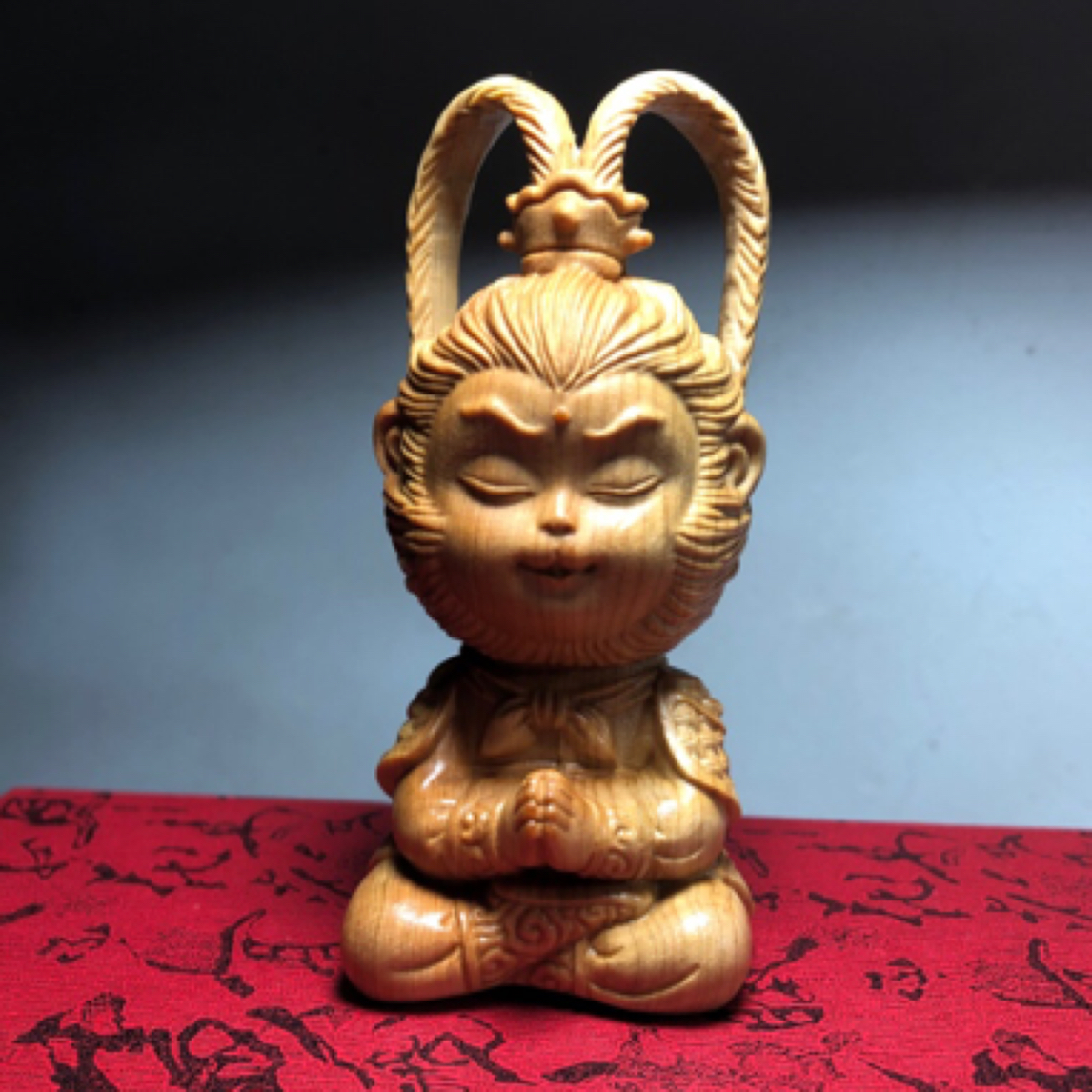 崖柏陈化料木雕齐天大圣黑悟空手把小摆件大号