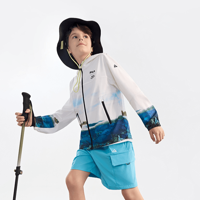 斐乐儿童夏季新款大童穿上冰凉十足运动连帽薄防晒服K12B433704F