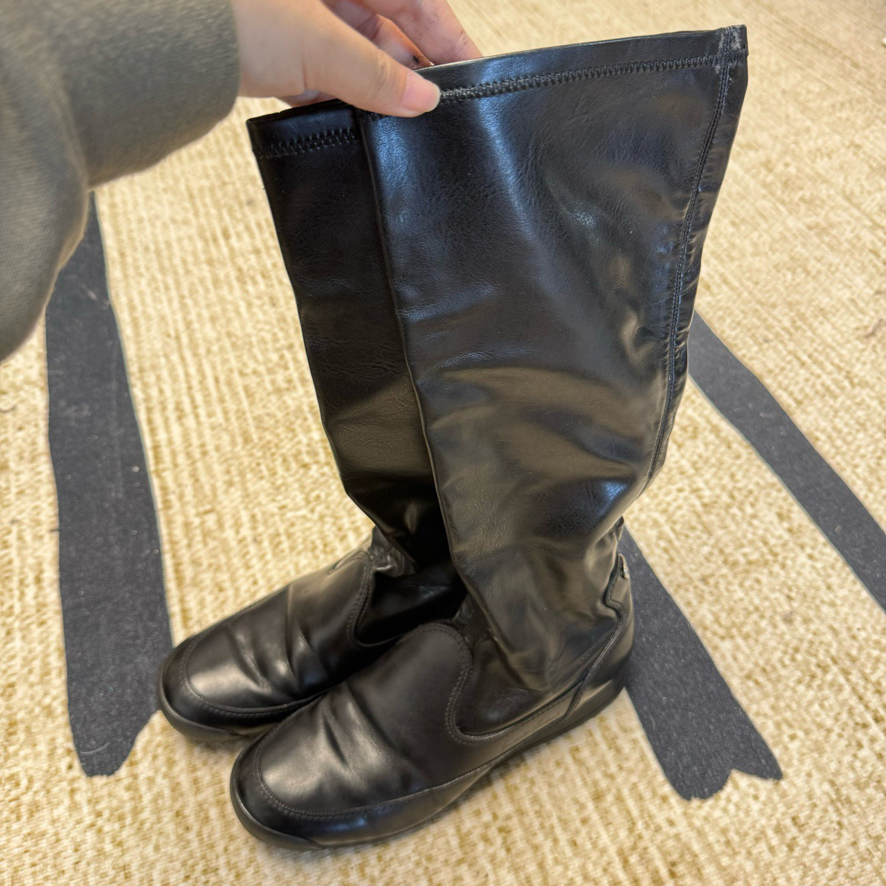 90新  阿玛尼 皮靴 37码
