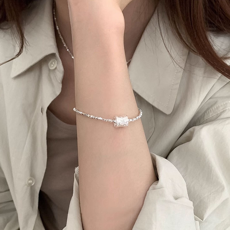 925银手链 S925纯银轻奢小众精致碎银子捶打纹小蛮腰手链气质百搭