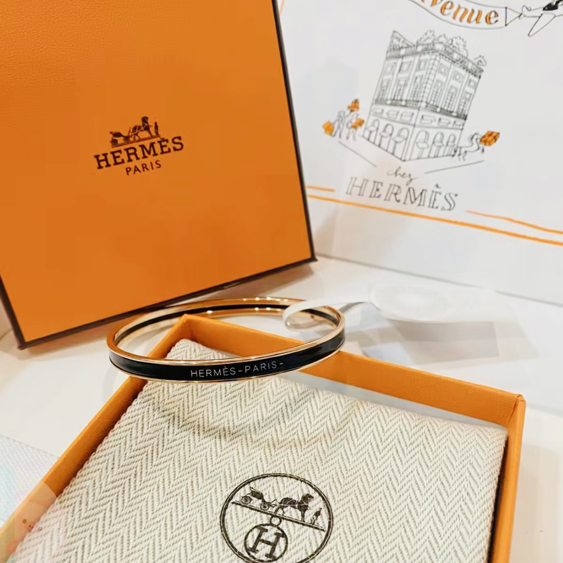 全新未使用 Hermes/爱马仕 uni黑色 玫瑰金 窄版手镯 全套礼盒