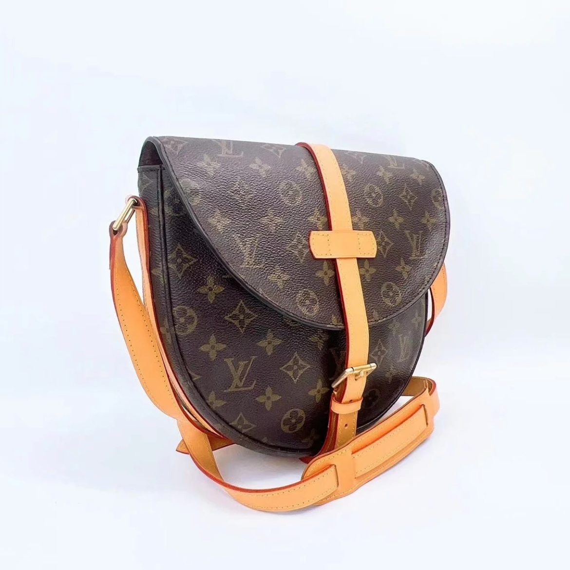 95新 LouisVuitton/路易威登 中号盾牌 经典 斜挎