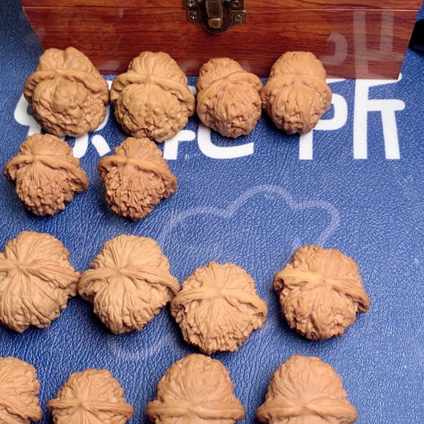 【闪购商品】文玩核桃吊坠小**管