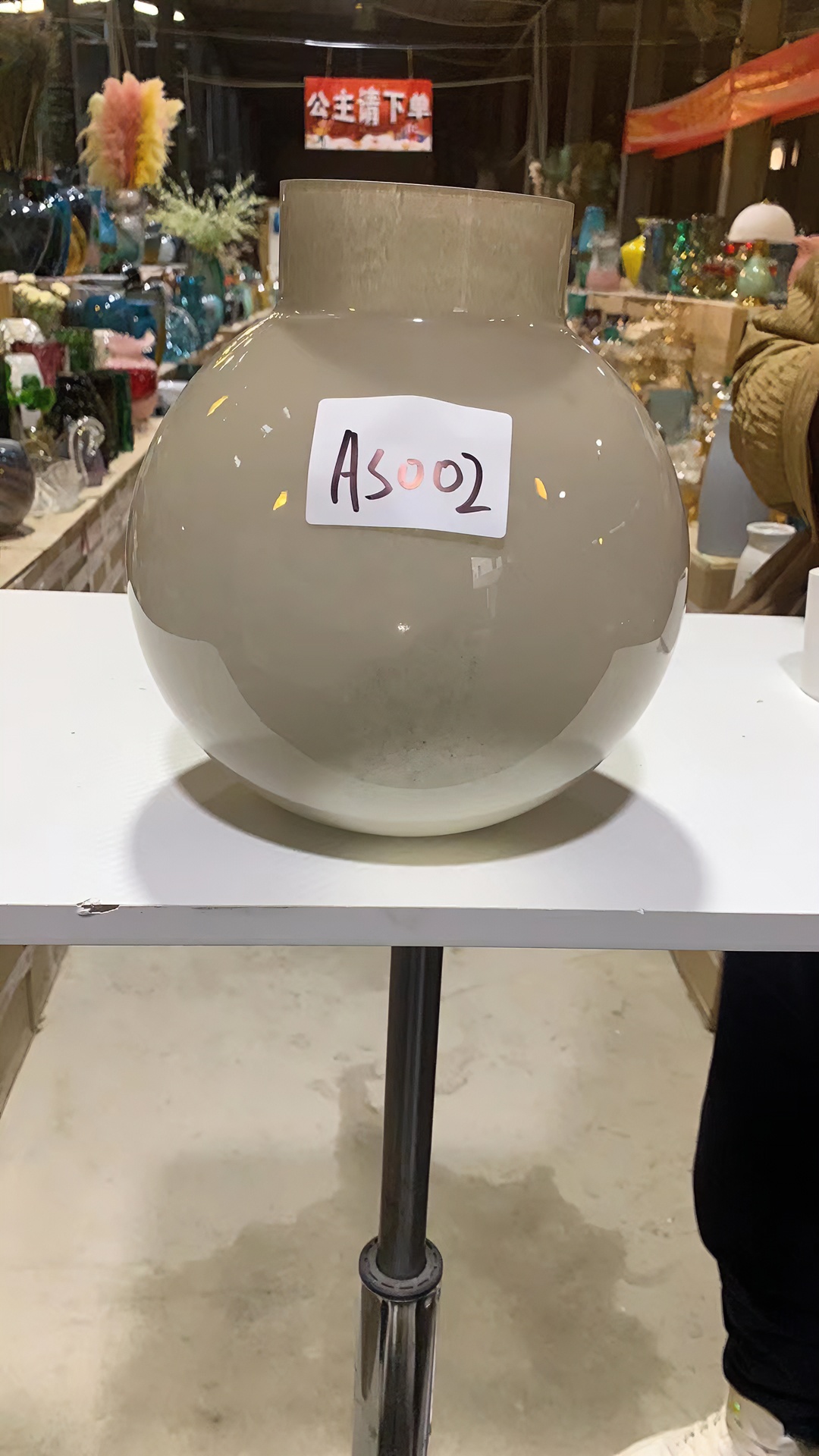 [AS002]白色拉花琉璃花瓶