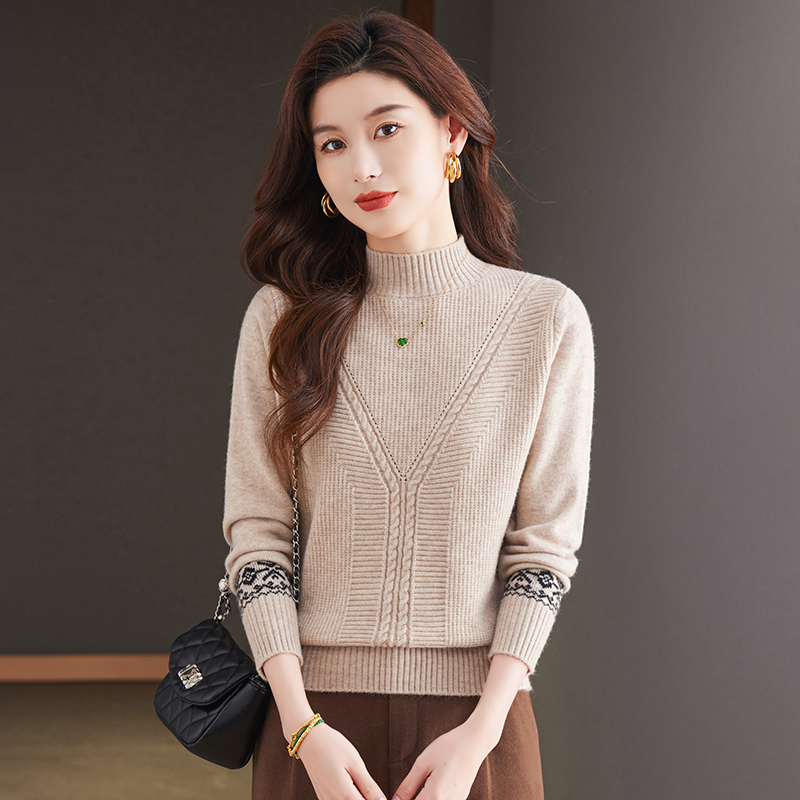 冬季设计感百搭时尚洋气女装半高领毛衣秋冬加厚宽松长袖针织上衣