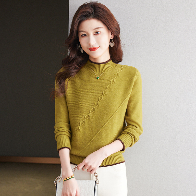 2025新款半高领针织外搭打底女秋冬季时尚洋气上衣小香风毛衣