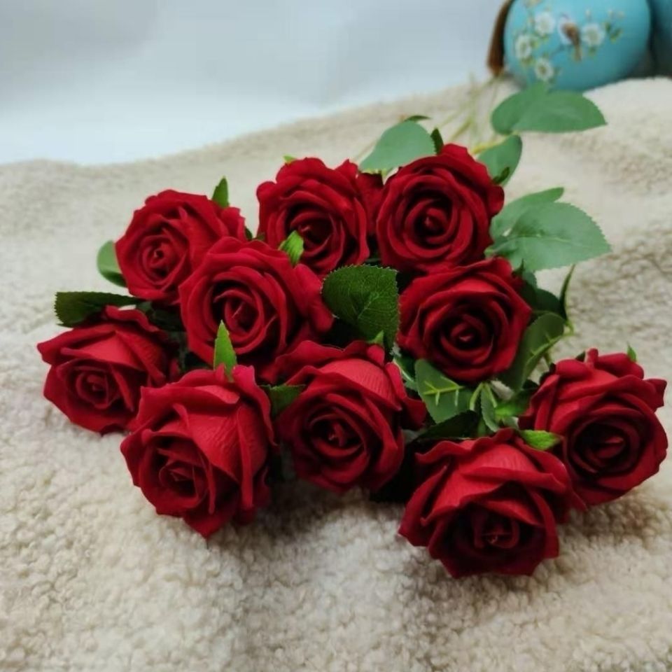 新疆包邮仿真玫瑰花情人节花束单支假花客厅餐桌摆件家居插花干花