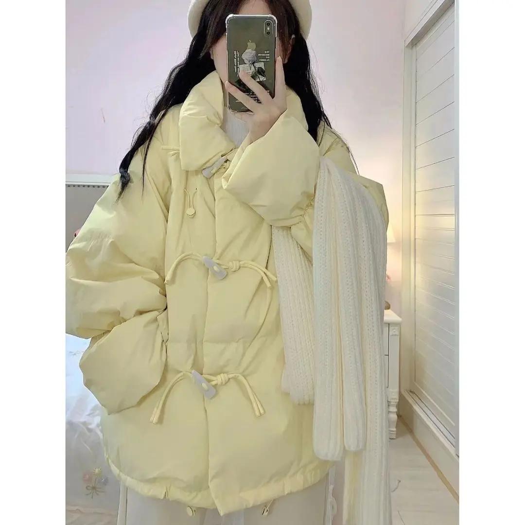 设计感新款羽绒服暖黄色牛角扣面包服外套女冬季ins韩版