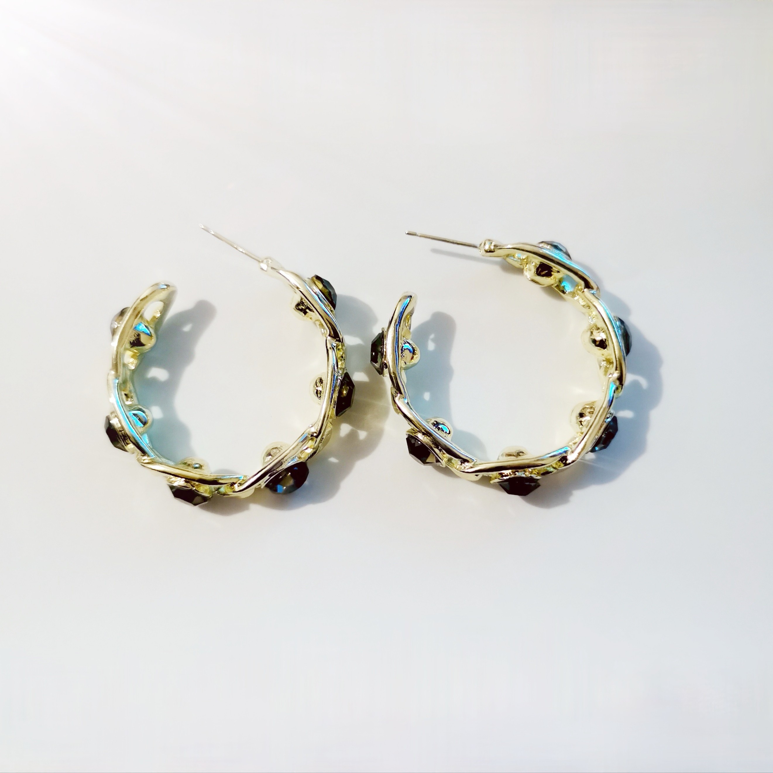 铜合金耳饰 芝倾240时尚气质闪钻C圈耳环高级感轻奢满锆星辰耳圈