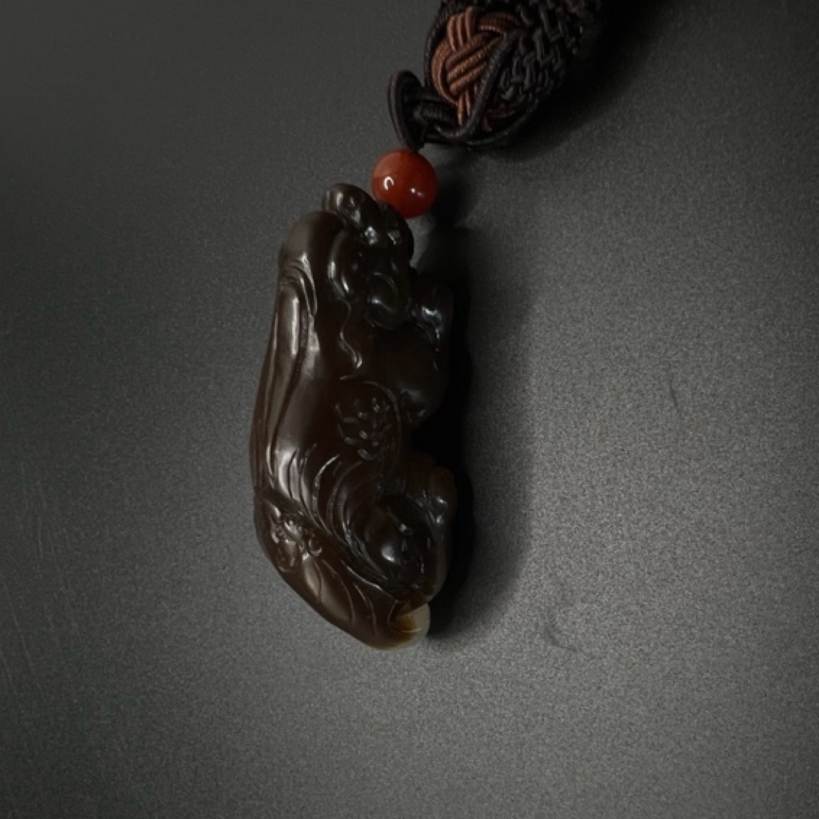 新疆且末金山糖白貔貅把件/挂件