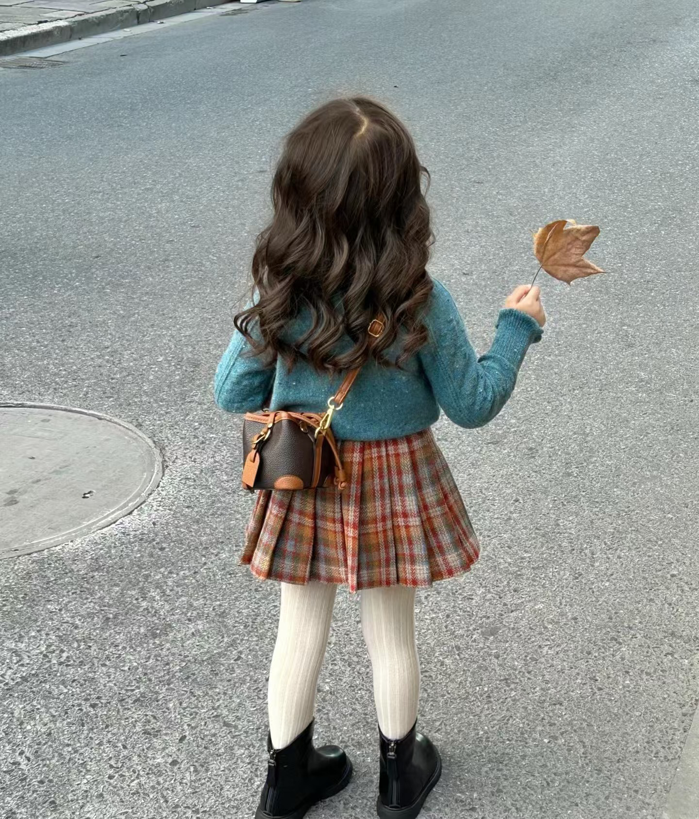 小布丁潮流服饰馆(图片非实物)