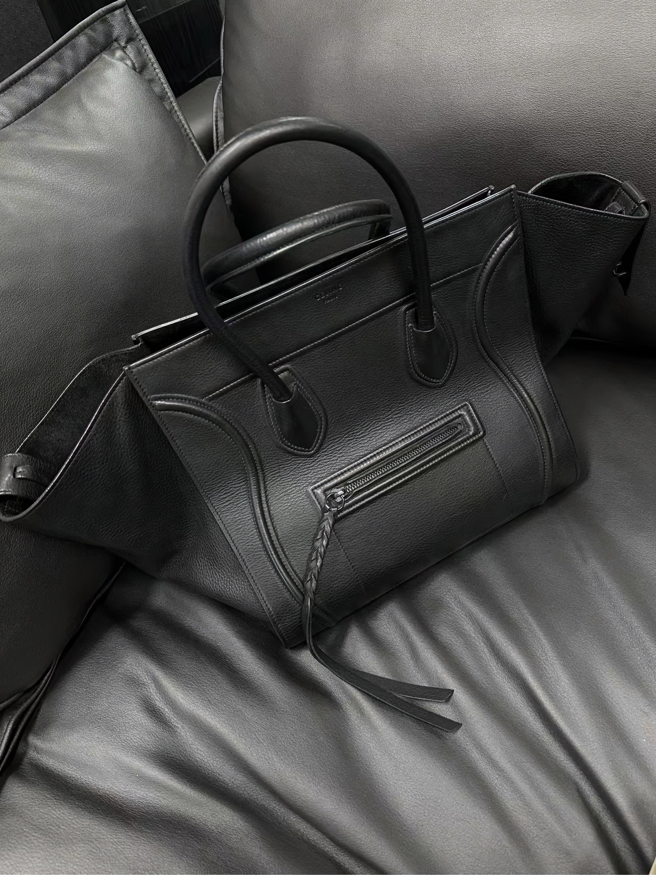 95新 Celine/思琳 CS4073/ 黑大号 幻影  手提包