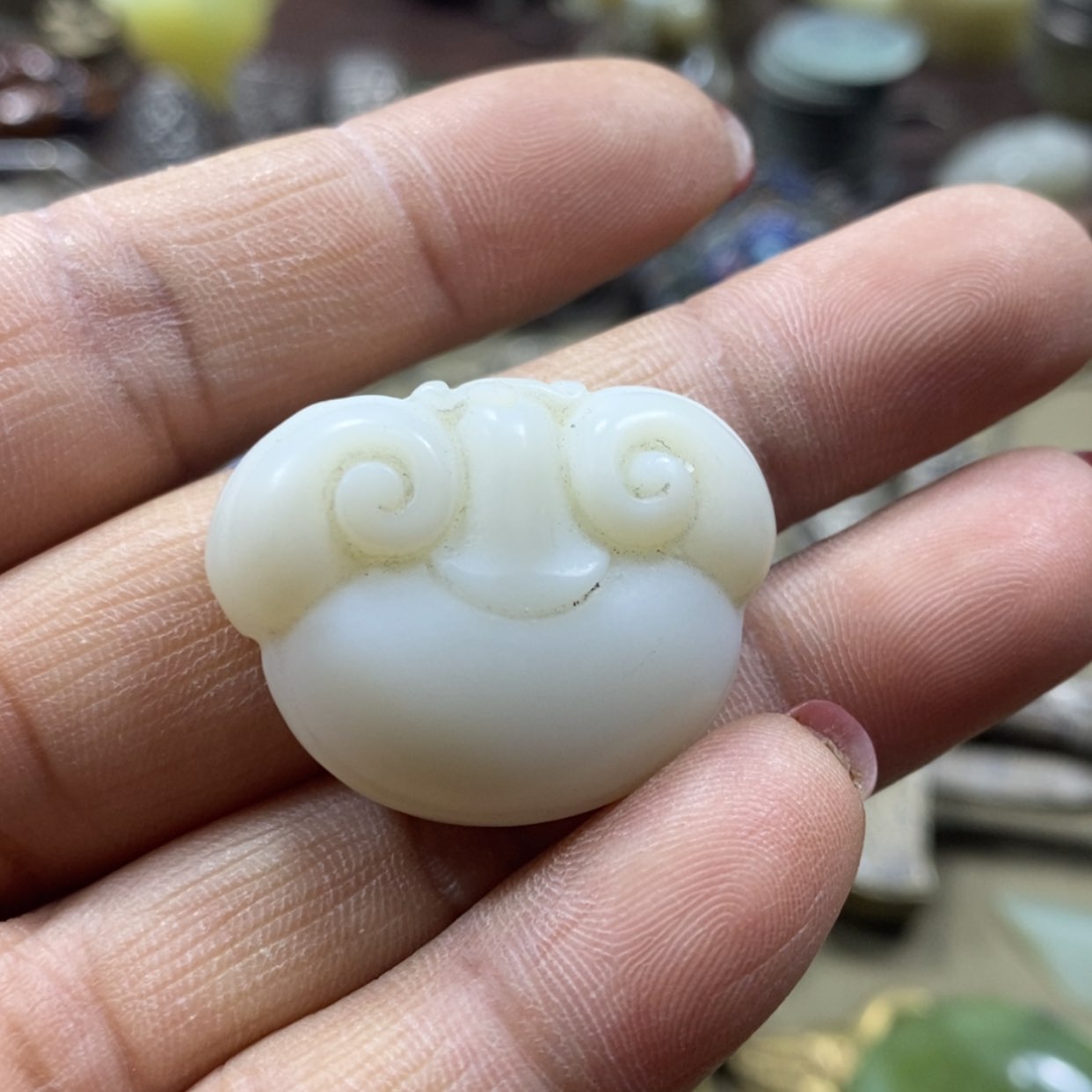 【闪购商品】琉璃颈饰