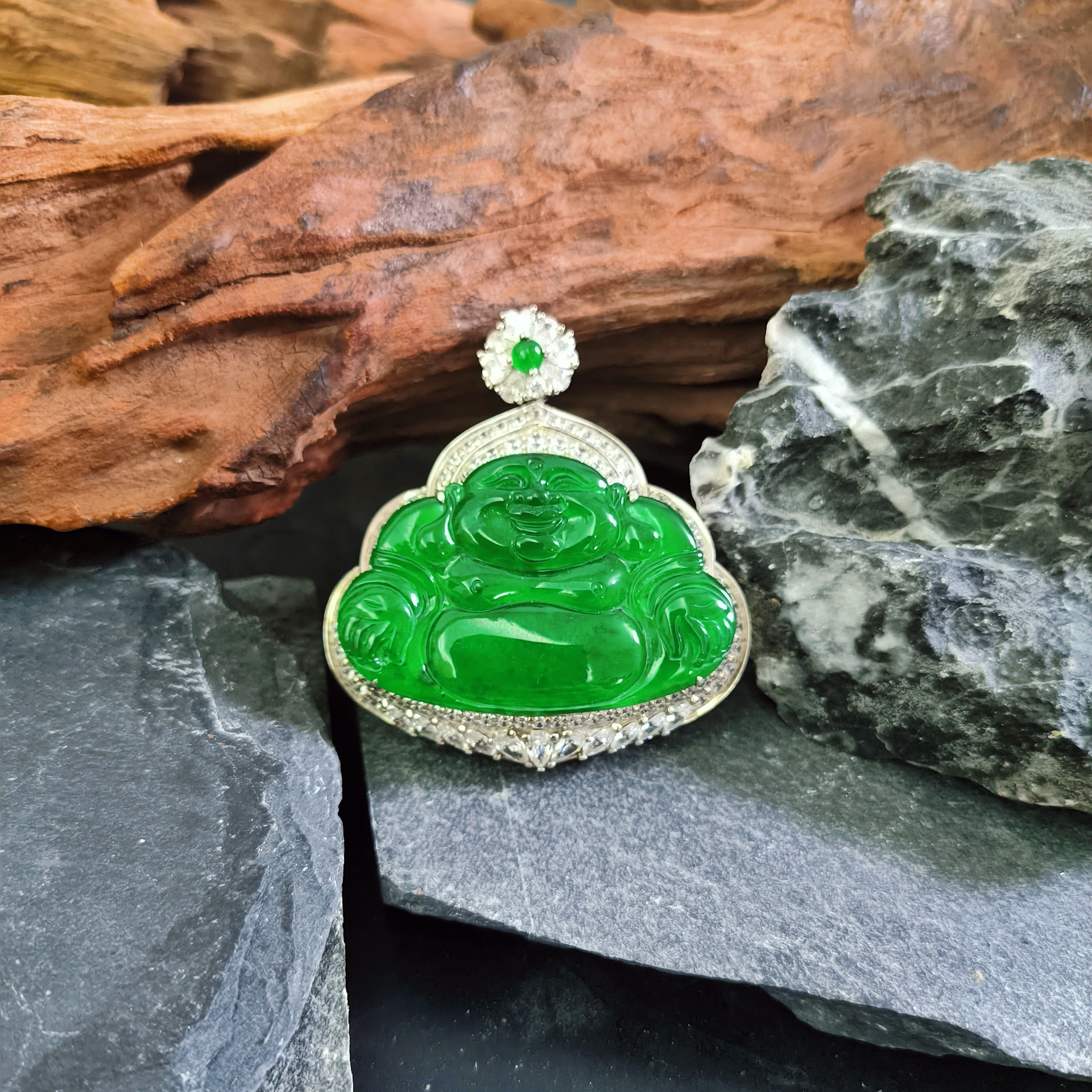 翠贤堂521佛公满绿吊坠雕刻挂坠精雕镶嵌颈饰吊坠