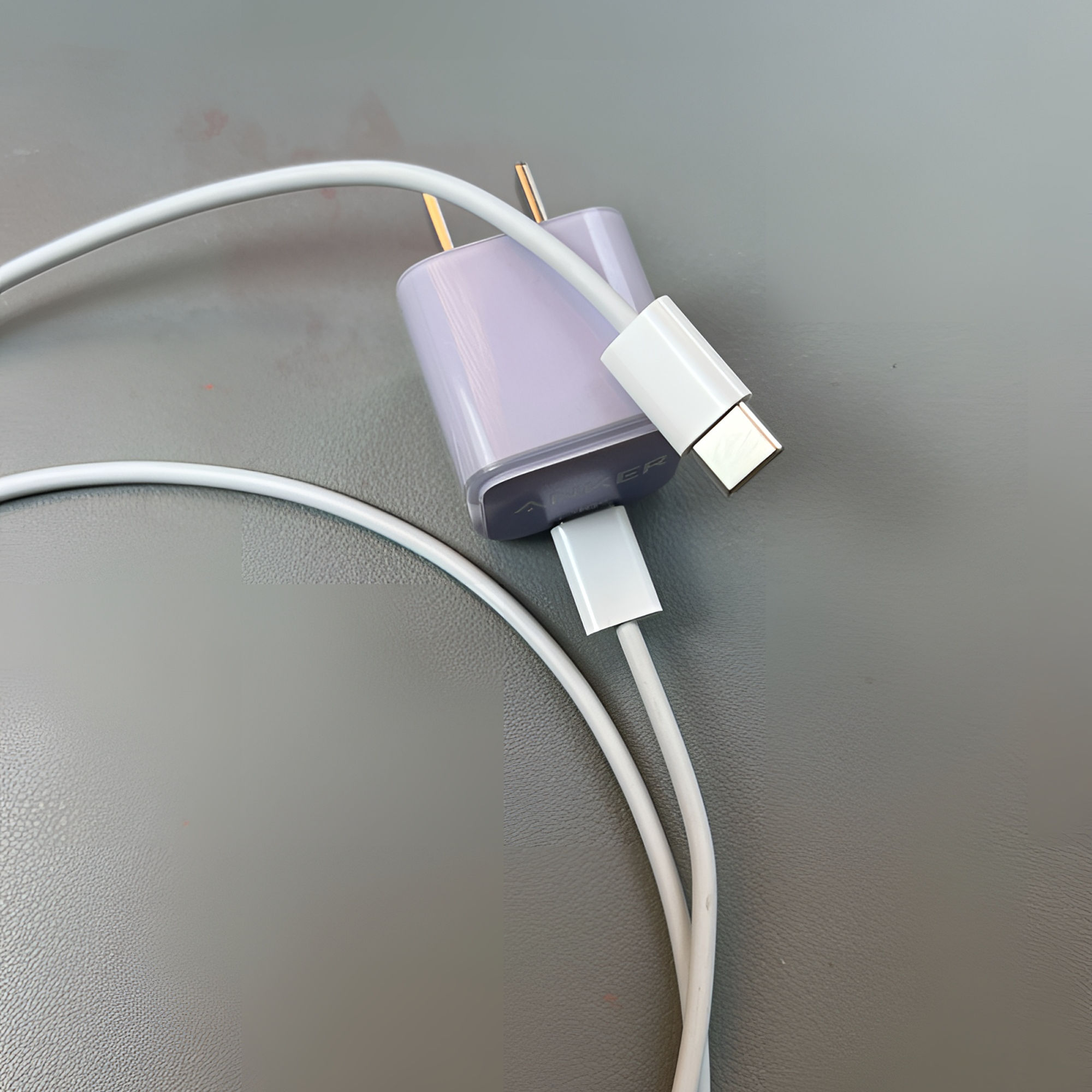 9新 ANKER/安克 95新苹果原装USB-C数据线+99新安克2637小冰块20W