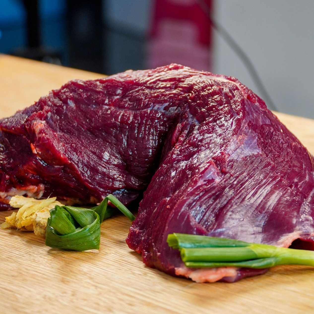 【一物一拍】云南保山丙麻小黄牛生牛肉空运包邮