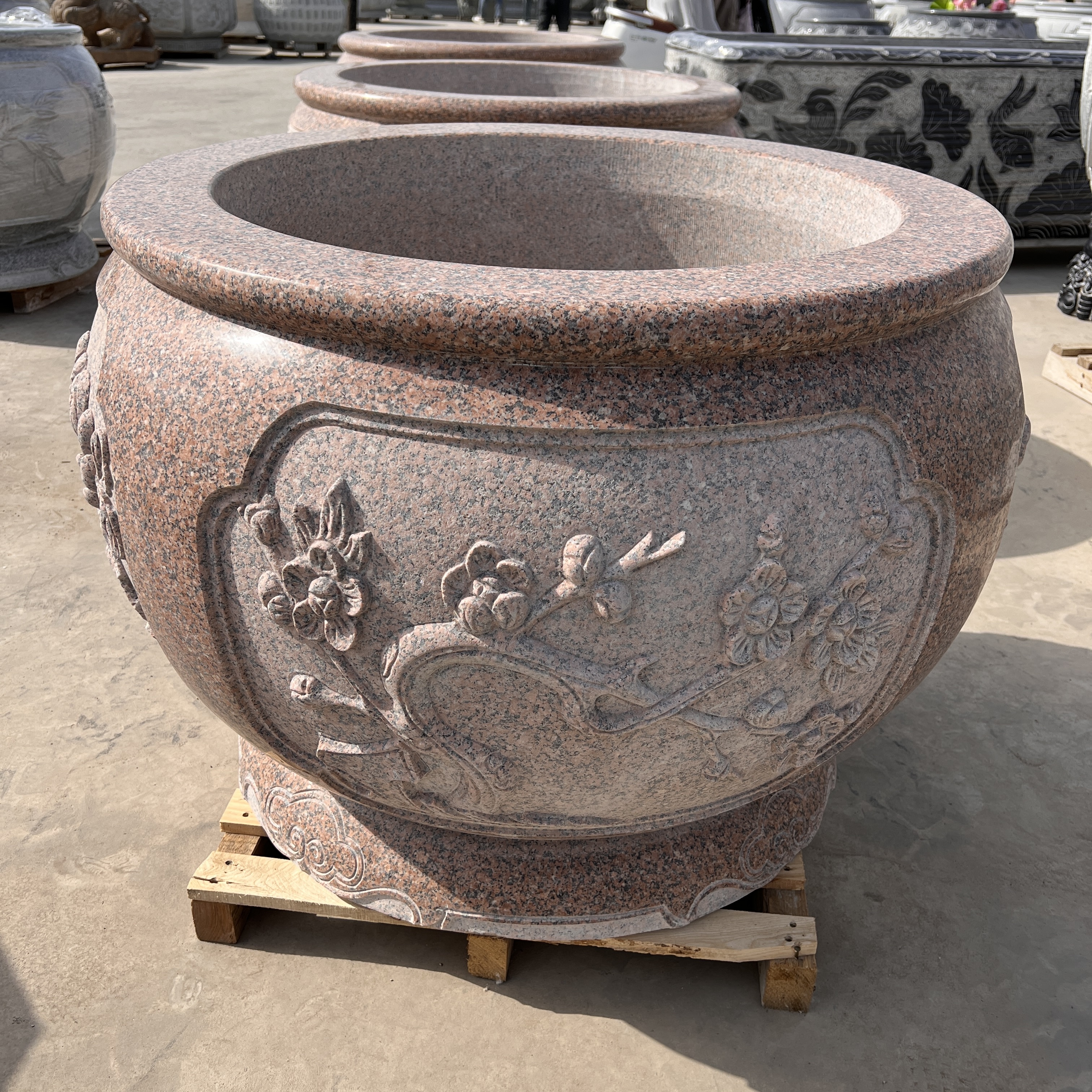 石雕鱼缸天然石材花岗岩梅兰竹菊门海户外庭院种花养鱼石缸摆件