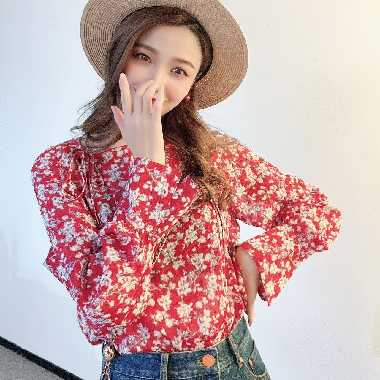 GIRDEAR/哥弟新品法式浪漫碎花百搭显瘦上衣衬衣130012