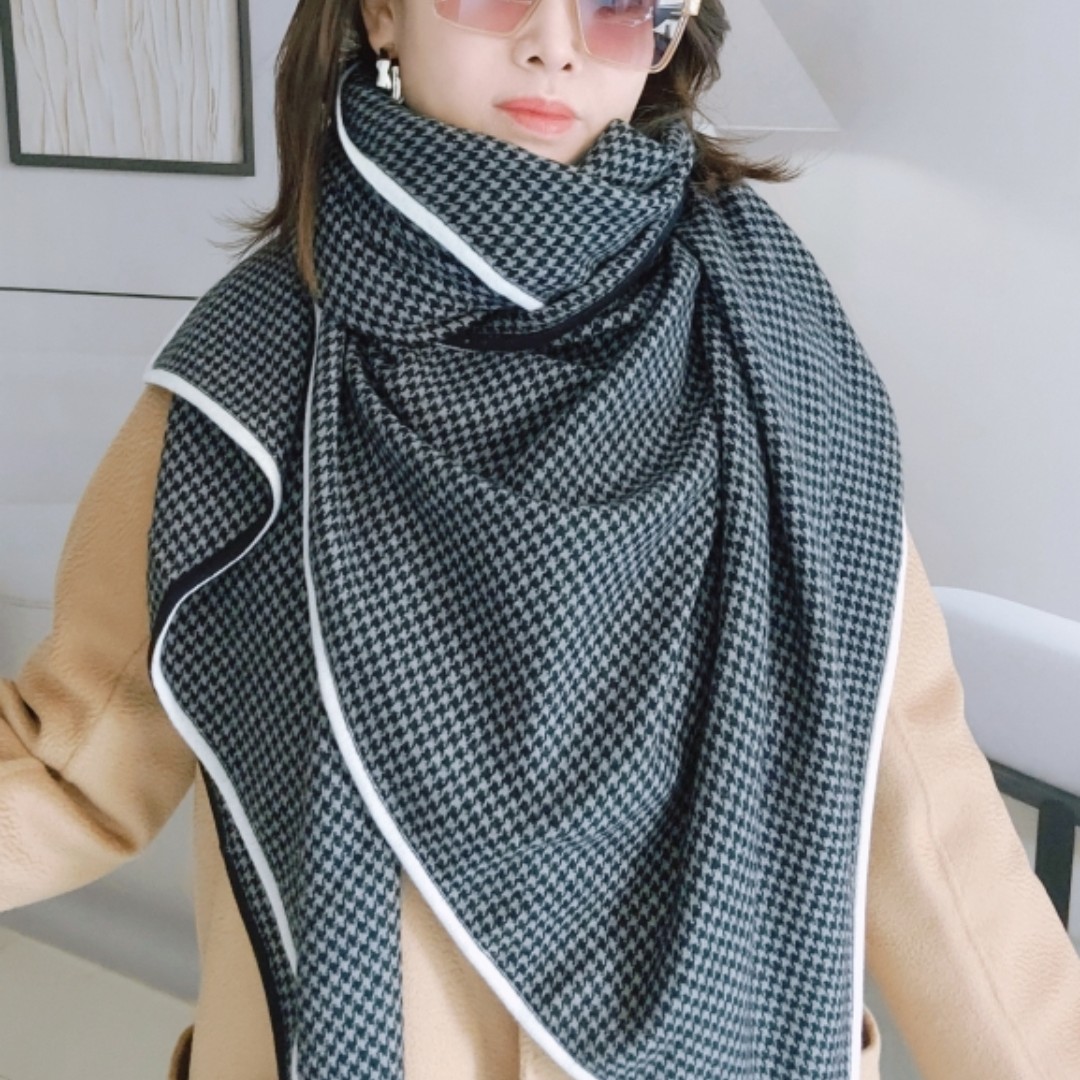 内蒙古山羊绒精纺千鸟格小包边披肩围巾