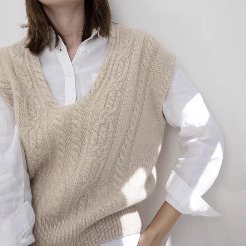 100%纯山羊绒绞花落肩马甲外穿百搭