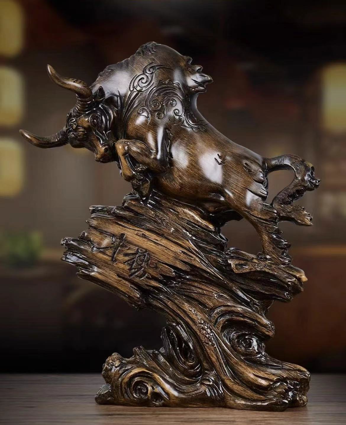 DWS《牛势如鸿》牛（长30高37cm）家居工艺品摆件