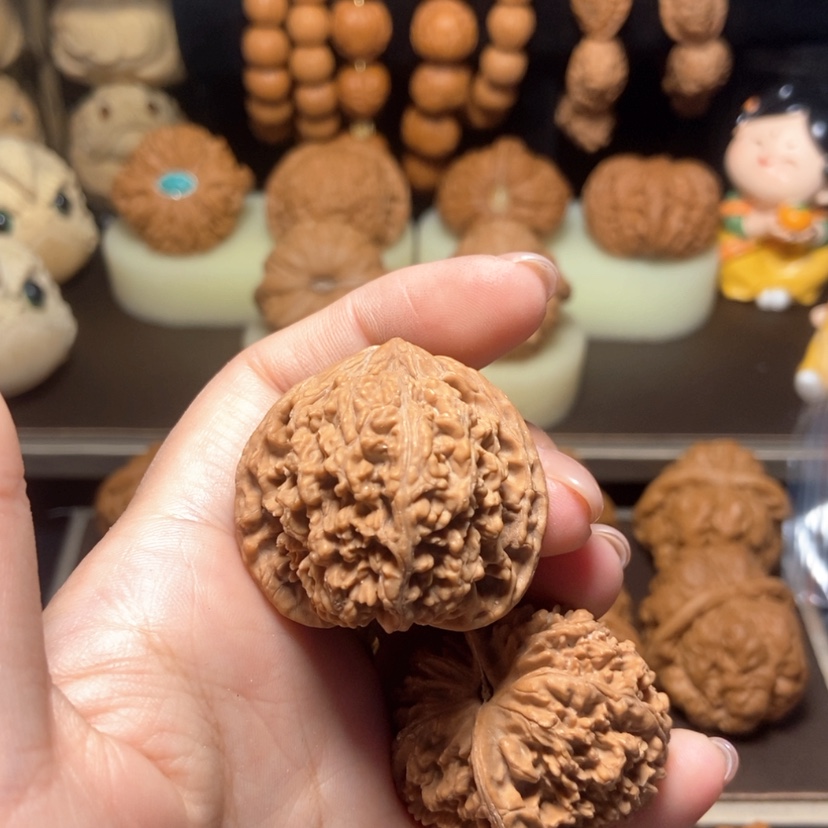 【闪购商品】文玩核桃吊坠c*i37满天星